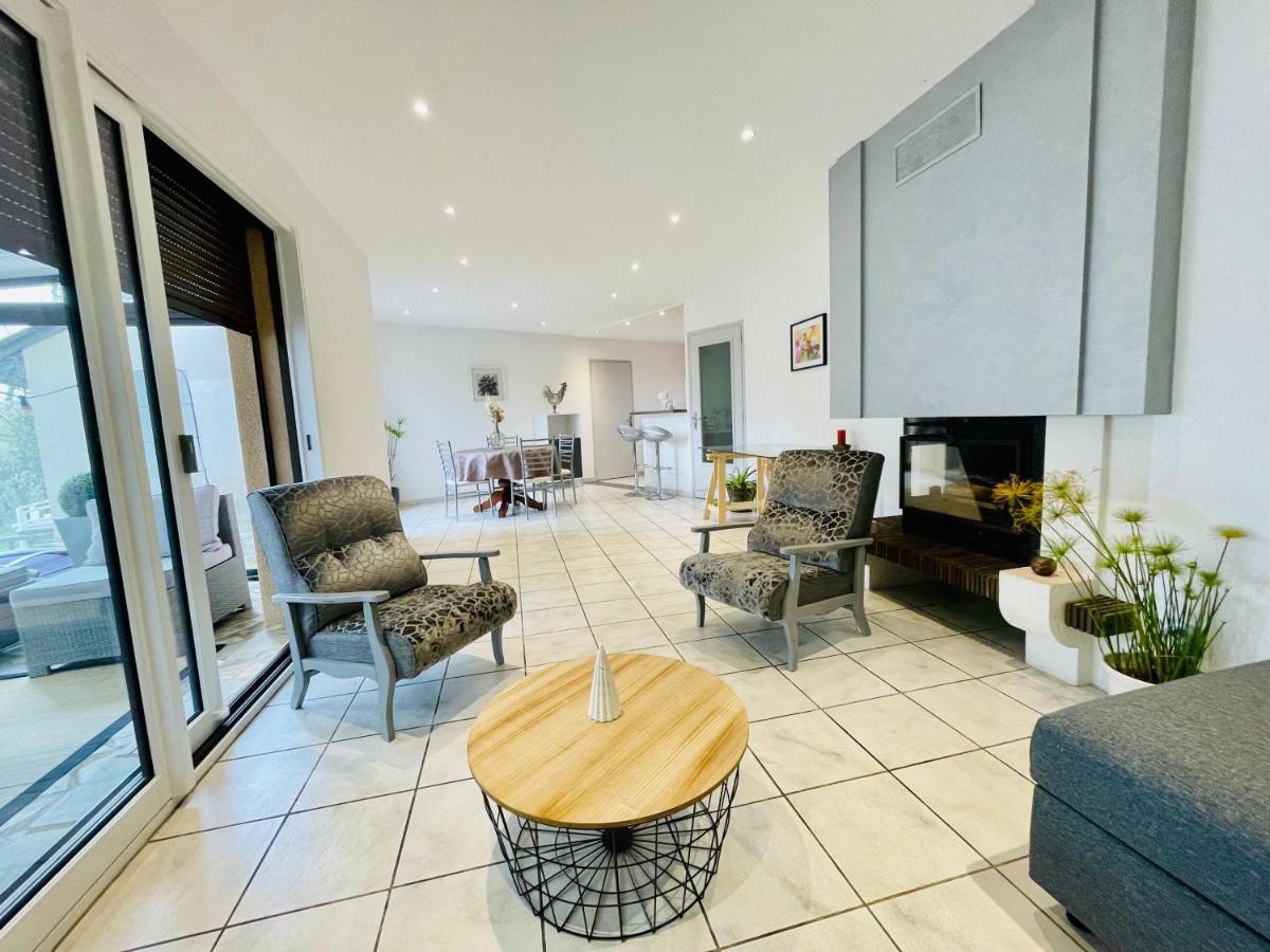 Maison T2 De 70 M2 Avec Jardin Et Veranda Rignac  Екстериор снимка